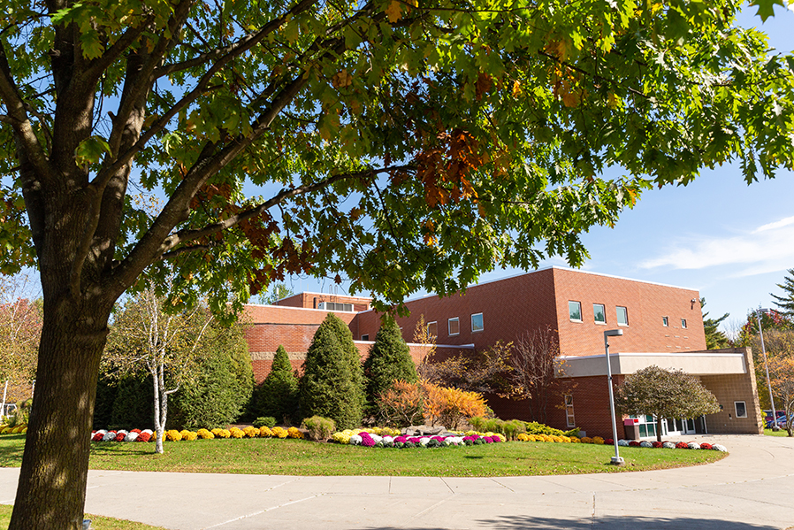 SUNY Adirondack students earn academic honors SUNY Adirondack SUNY Adirondack students earn academic honors SUNY Adirondack