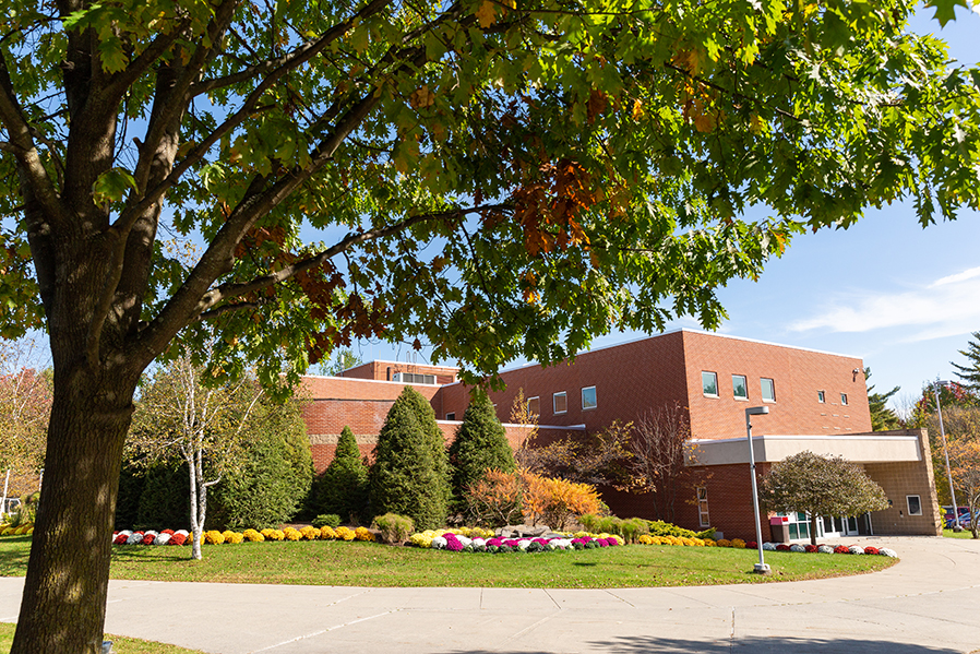 Scoville Learning Center on SUNY Adirondack campus