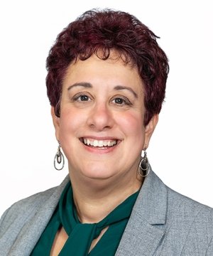 Chief advancement officer and executive director of SUNY Adirondack Foundation Laura Lincoln