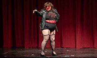 Lindsey Kurz performs in the 2025 ADK Slay show on campus.